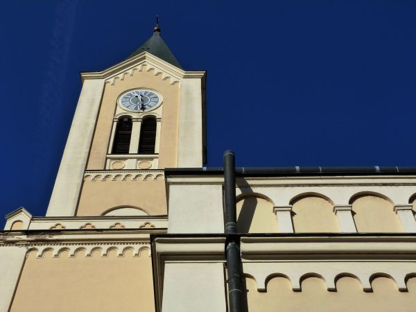 Church Gutter Installation in Marysville